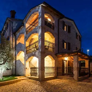 Apartman P&b, Tar-Vabriga